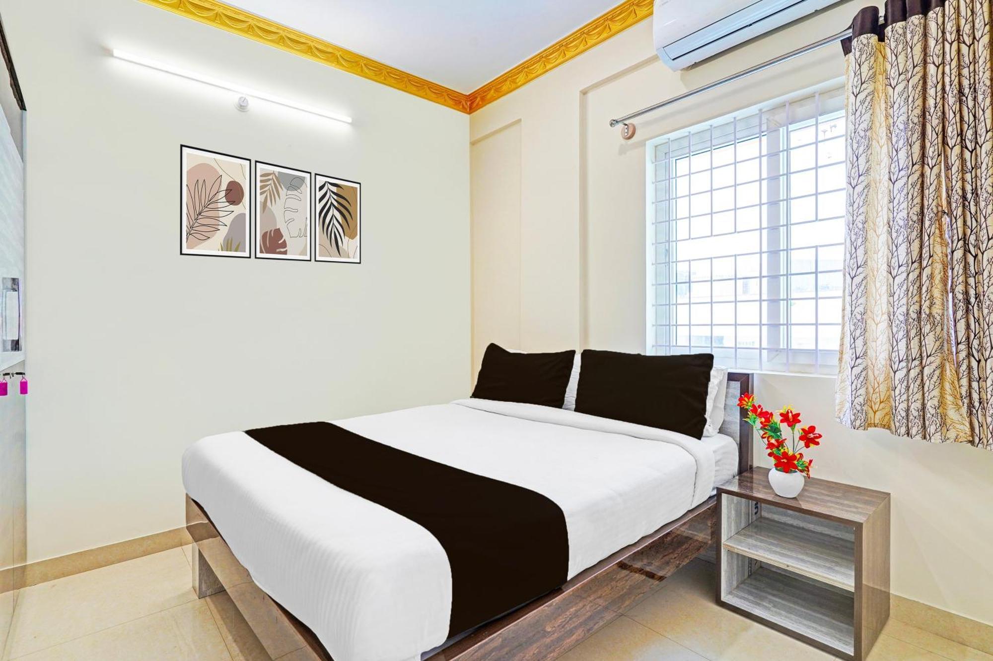 Super Collection O Niladri Road Hotell Kammasandra Exteriör bild